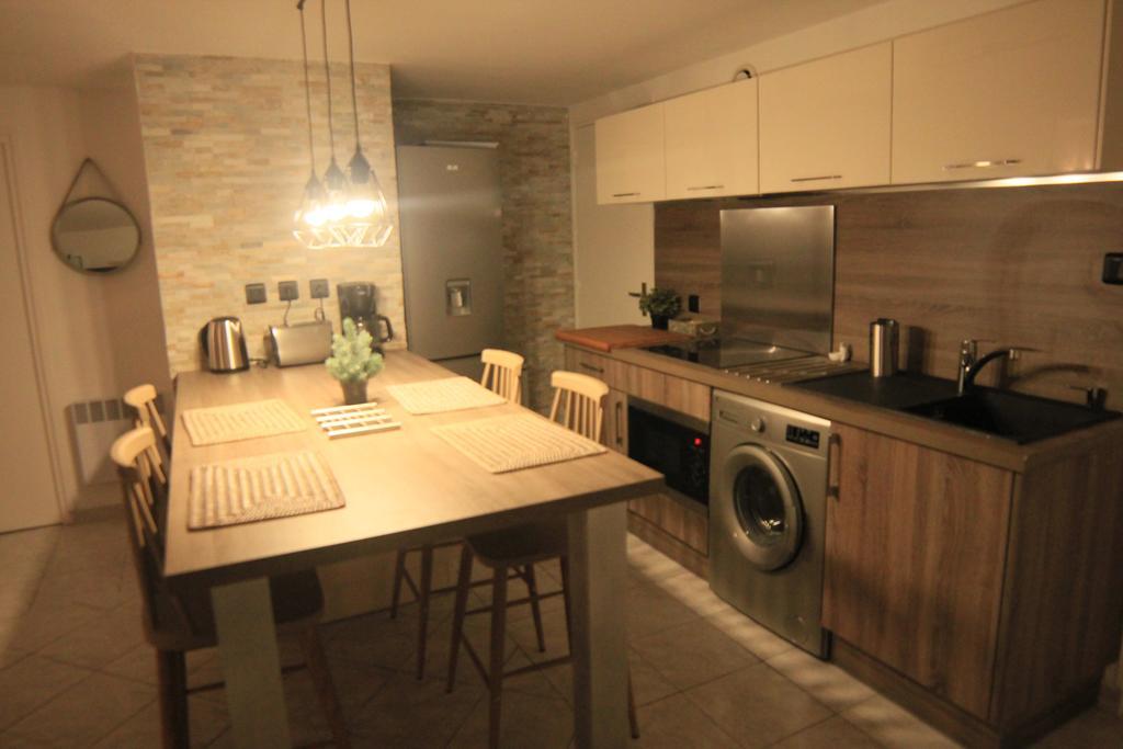 Appartement Giovanna Ceyreste Exteriör bild