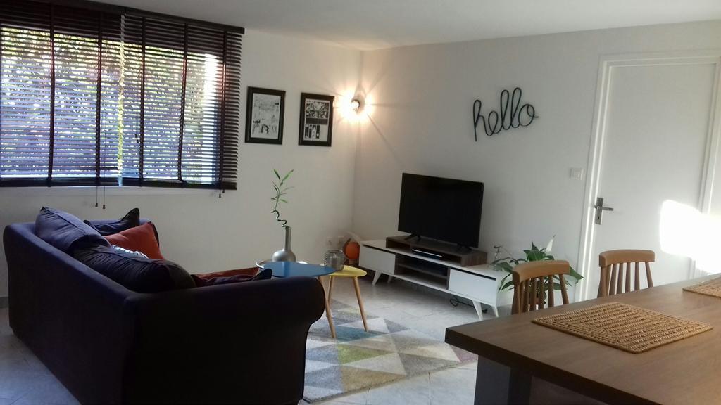 Appartement Giovanna Ceyreste Exteriör bild